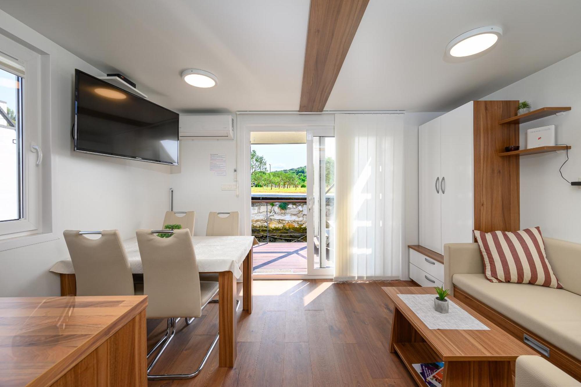 House Boat - Floating House Sofia Hotel Pula Exterior photo